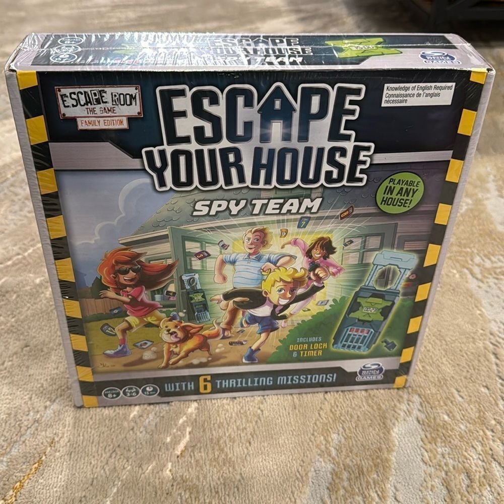 Spin Master Games ESCAPE YOUR HOUSE Spy Team Escape Room The Game Family Ed.
